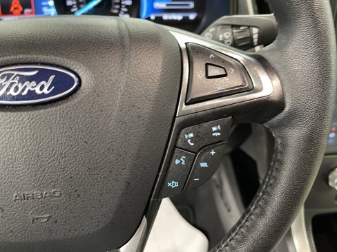 Used 2024 Ford Edge SEL image 19