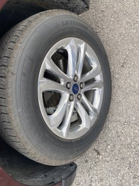 Used 2018 Ford Edge SEL w/ Equipment Group 201A image 10
