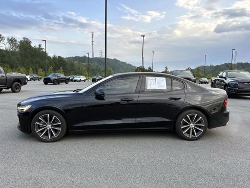 Used 2022 Volvo S60 B5 Momentum image 8