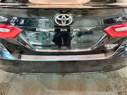 Used 2018 Toyota Camry SE image 27