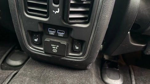 Used 2014 Jeep Grand Cherokee Overland image 32