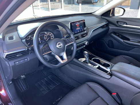 Used 2023 Nissan Altima 2.5 SV image 14