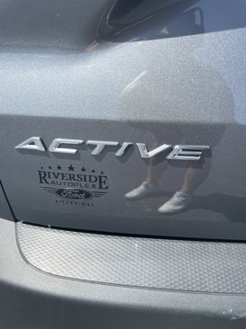 Used 2025 Ford Escape Active image 14