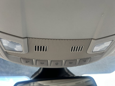 Used 2024 Ford Edge SEL image 32