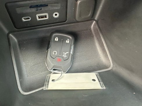 Certified 2024 GMC Terrain SLT image 29
