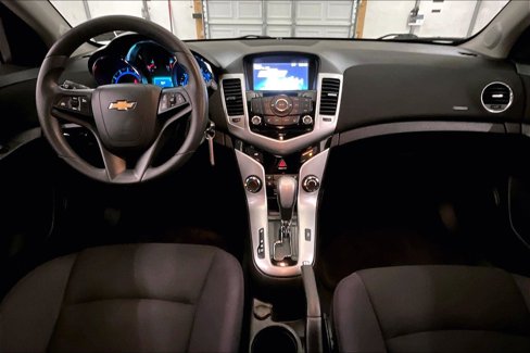 Used 2015 Chevrolet Cruze LT w/ RS Package image 14