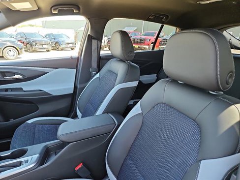 New 2026 Buick Envista Preferred image 11