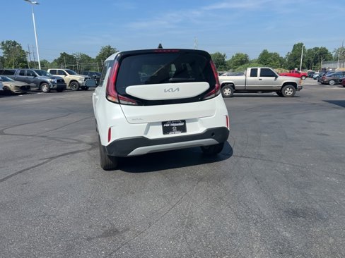 Used 2024 Kia Soul LX w/ Option Group 015 image 12