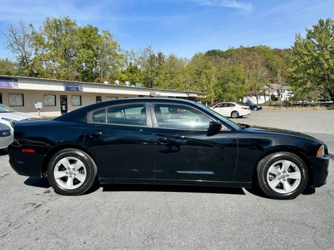 Used 2012 Dodge Charger SE image 24