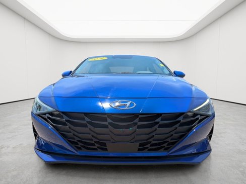Used 2021 Hyundai Elantra SEL w/ Convenience Package image 3