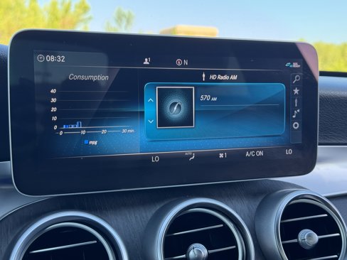 Used 2019 Mercedes-Benz C 300 Sedan image 23