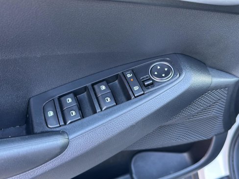 Used 2024 Kia Seltos LX image 26