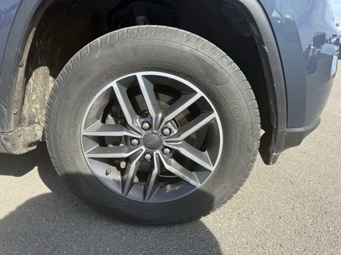 Used 2019 Jeep Grand Cherokee Limited w/ Trailer Tow Group IV image 4