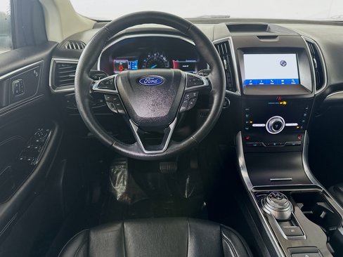 Used 2020 Ford Edge Titanium w/ Cargo Accessory Package image 21