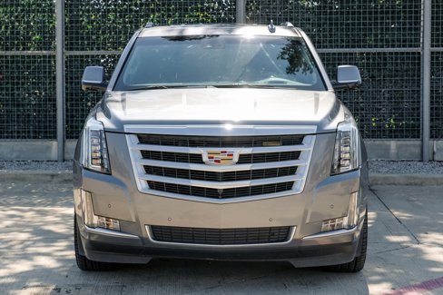 Used 2019 Cadillac Escalade ESV Luxury image 6
