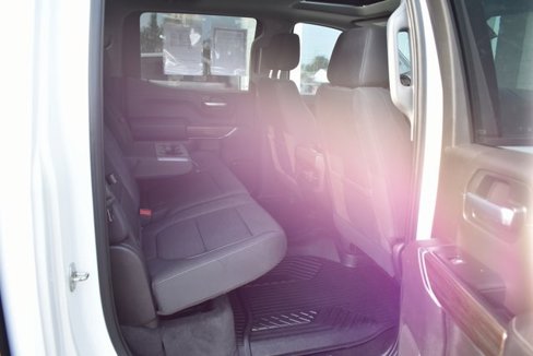 Used 2020 Chevrolet Silverado 1500 RST image 38