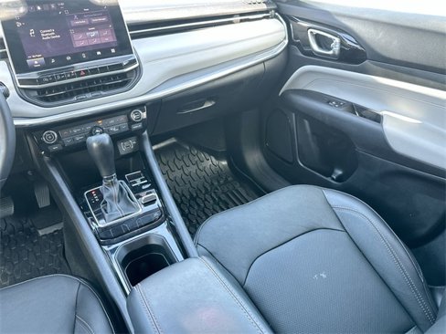 Certified 2022 Jeep Compass Limited image 14
