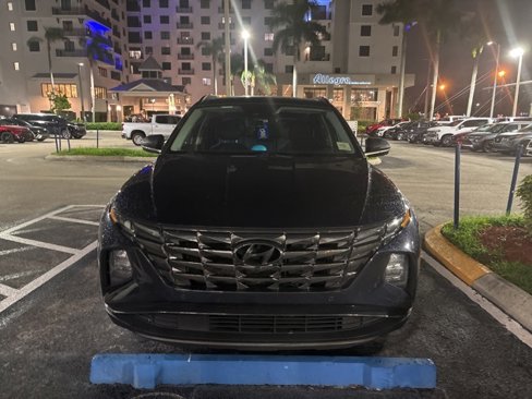 Used 2022 Hyundai Tucson Limited w/ Cargo Package image 2