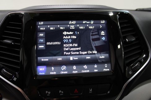 Used 2019 Jeep Cherokee Limited w/ Luxury Group image 19