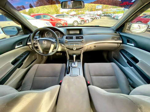 Used 2011 Honda Accord LX-P image 16