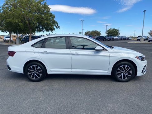 Certified 2025 Volkswagen Jetta S image 8