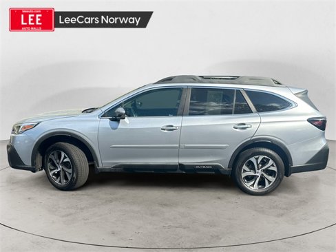 Used 2020 Subaru Outback Limited image 2