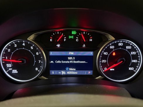 Used 2024 GMC Terrain SLT image 16