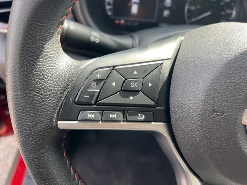 Used 2022 Nissan Kicks SR image 15