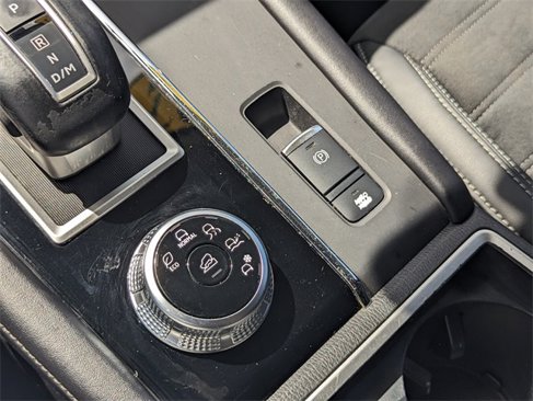 Used 2022 Mitsubishi Outlander SE image 26