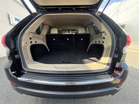 Used 2021 Jeep Grand Cherokee Limited image 22