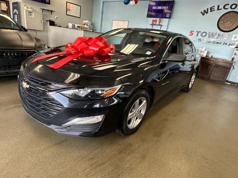 Used 2019 Chevrolet Malibu LS w/ LPO, Convenience Package 1 image 5