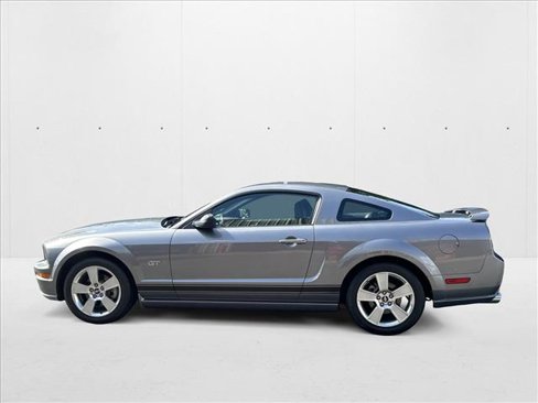 Used 2006 Ford Mustang GT image 8