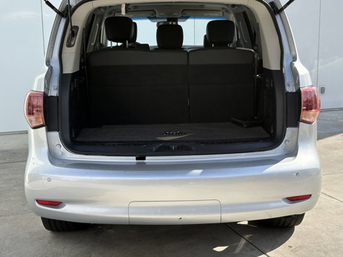 Used 2012 INFINITI QX56 4WD w/ Theater Pkg image 9
