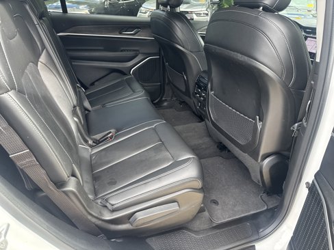 Certified 2021 Jeep Grand Cherokee L Limited image 17