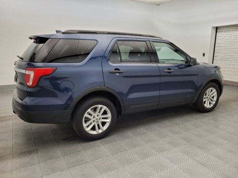 Used 2017 Ford Explorer FWD image 10
