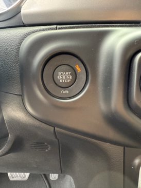 Used 2022 Jeep Wrangler Unlimited Sport image 28