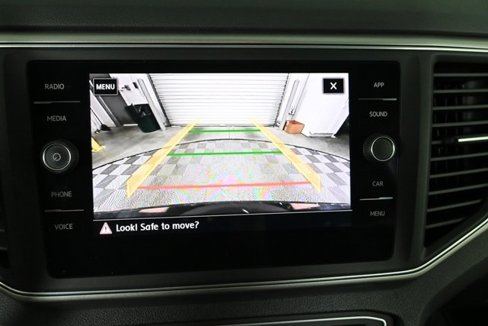 Used 2018 Volkswagen Atlas SE image 4