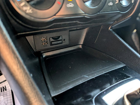 Used 2015 MAZDA MAZDA3 i Sport image 23