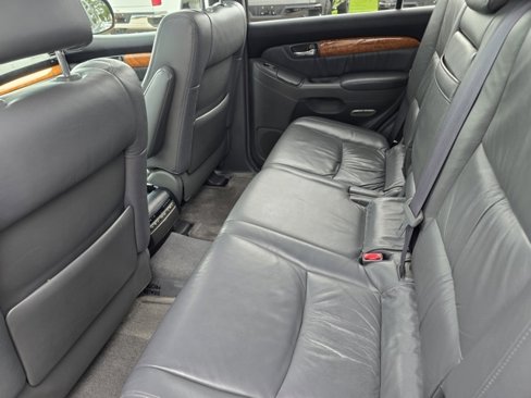 Used 2004 Lexus GX 470 image 25