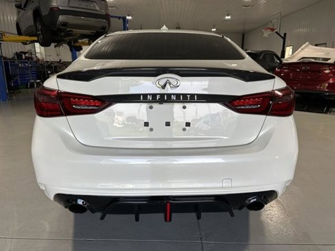 Used 2018 INFINITI Q50 Luxe w/ All Weather Package (L93) image 6