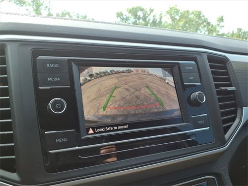 Used 2022 Volkswagen Atlas SE image 20