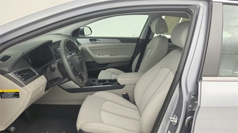 Used 2016 Hyundai Sonata SE image 17