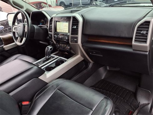 Certified 2017 Ford F150 Lariat w/ Equipment Group 501A Mid image 28