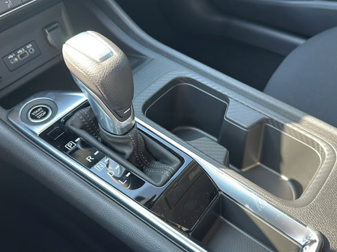 New 2025 Nissan Sentra SV image 24