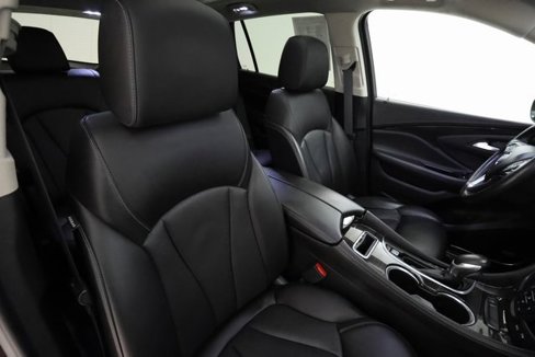 Used 2020 Buick Envision Premium w/ Driver Confidence Package image 26