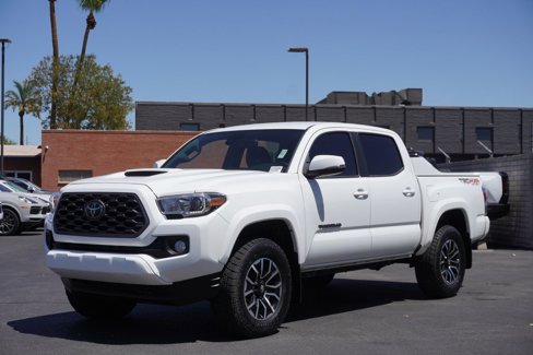 Used 2022 Toyota Tacoma TRD Sport image 1