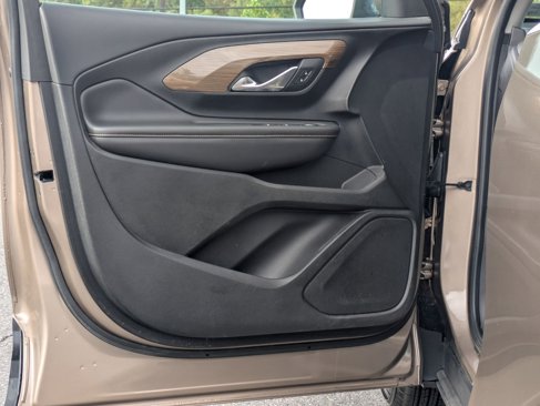 Used 2018 GMC Terrain SLE w/ Driver Convenience Package image 11