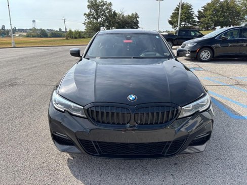 Used 2021 BMW 330i xDrive Sedan w/ M Sport Package image 12