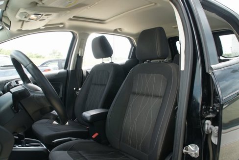 Used 2018 Ford EcoSport SE image 13