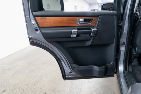 Used 2011 Land Rover LR4 HSE image 20